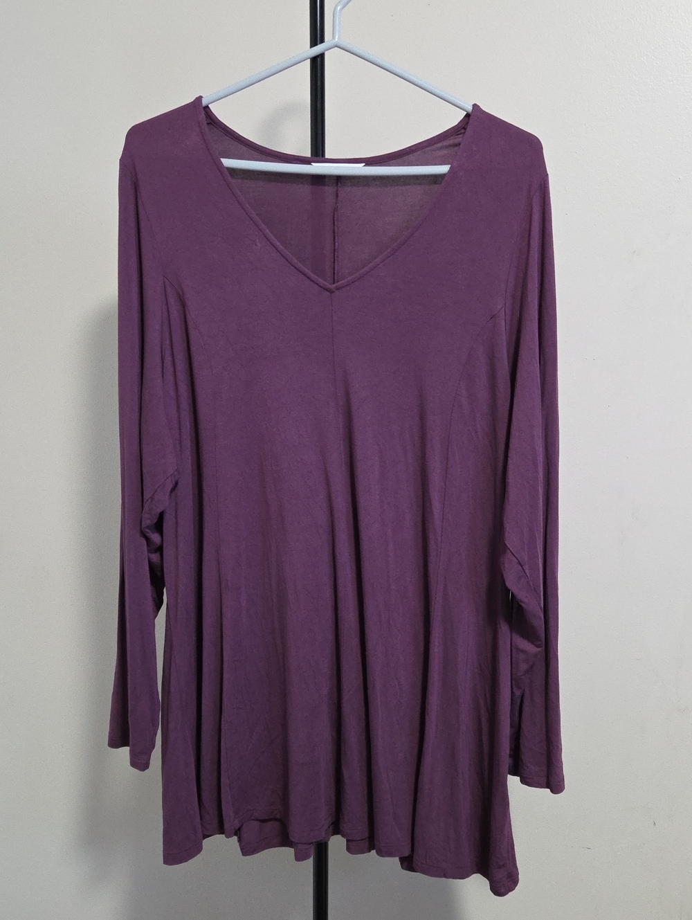 Penningtons Plus Size V-Neck Long Sleeve Top